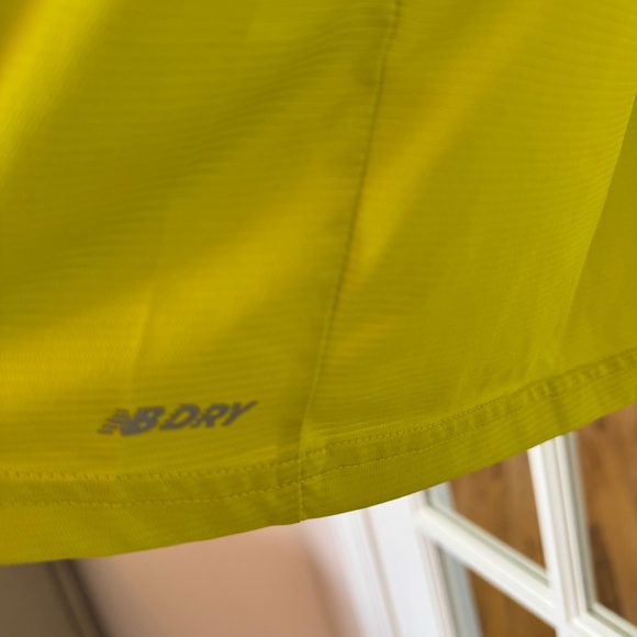 New Balance Men's Impact Run Short Sleeve, Sulphur Yellow, XL - Picture 5 of 5
